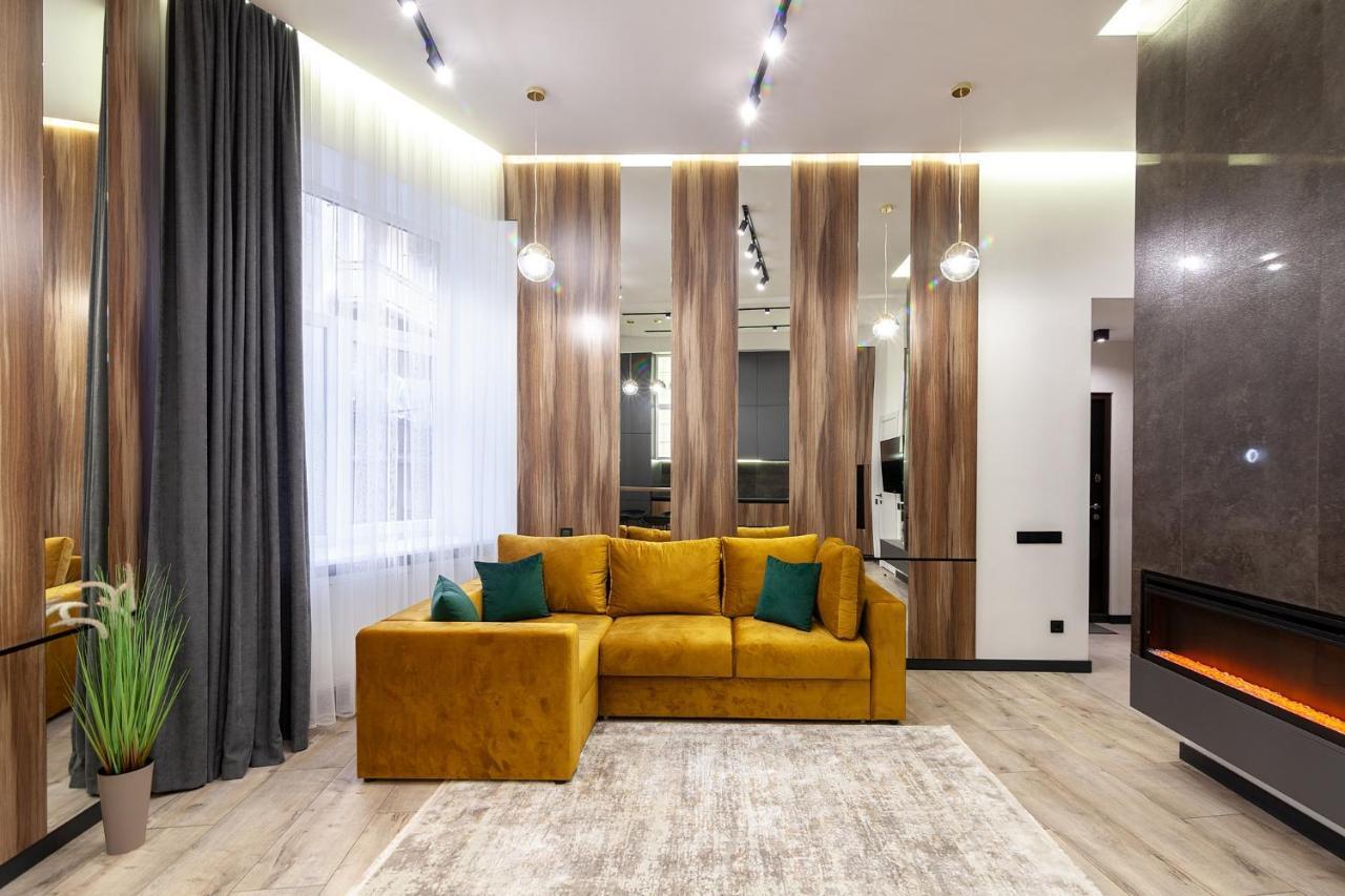 Royal Apartment On Leontovicha 7/2 Lviv Exterior photo